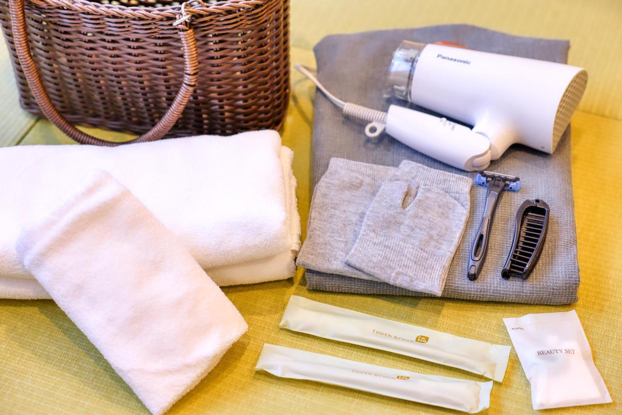 Miyama Ouan Kyoritsu Resort Takayama  Eksteriør billede A typical amenity kit